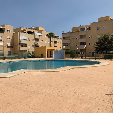 Apartamento 3 Dormitorios En La Playa De Almeria. Рокетас де Мар Екстериор снимка