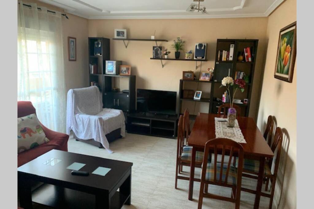 Apartamento 3 Dormitorios En La Playa De Almeria. Рокетас де Мар Екстериор снимка