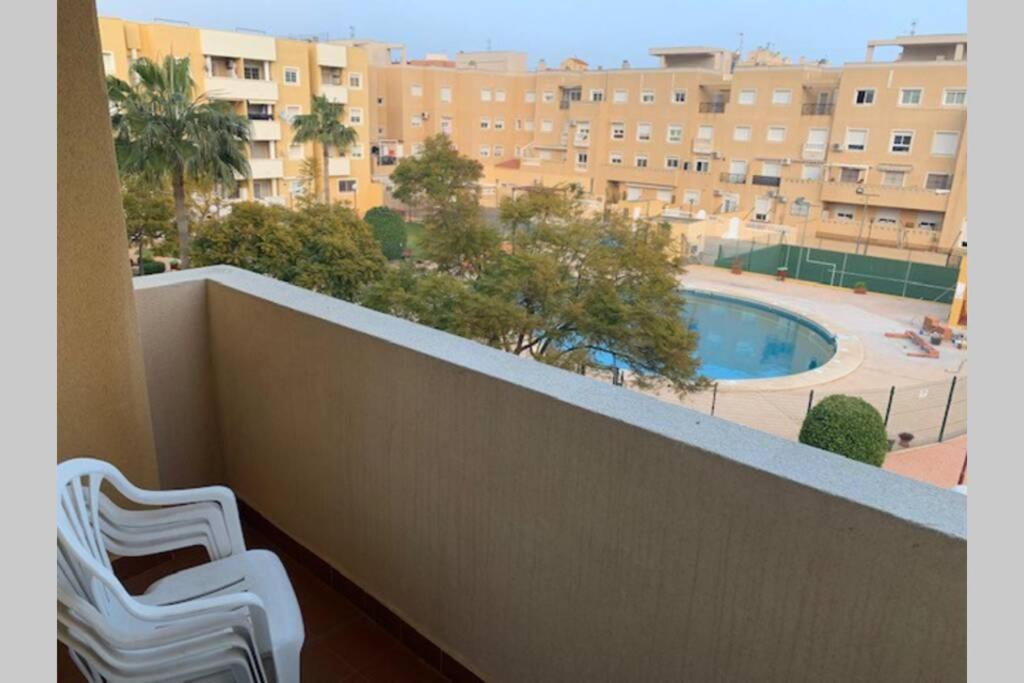 Apartamento 3 Dormitorios En La Playa De Almeria. Рокетас де Мар Екстериор снимка