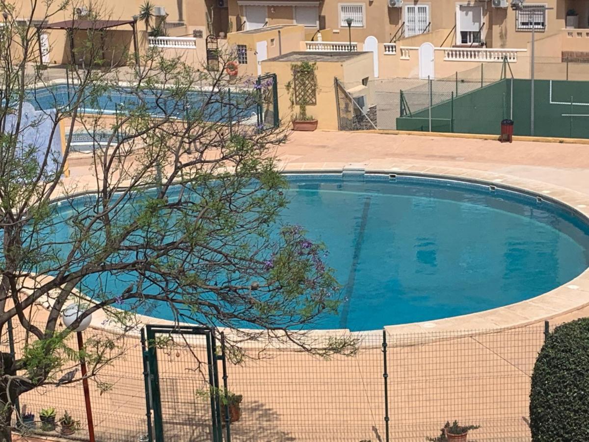 Apartamento 3 Dormitorios En La Playa De Almeria. Рокетас де Мар Екстериор снимка