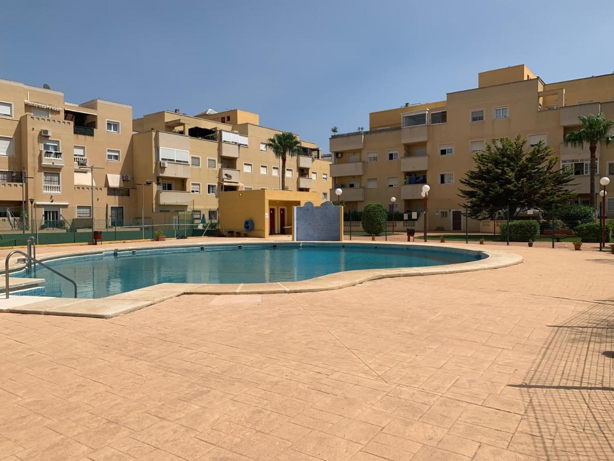 Apartamento 3 Dormitorios En La Playa De Almeria. Рокетас де Мар Екстериор снимка